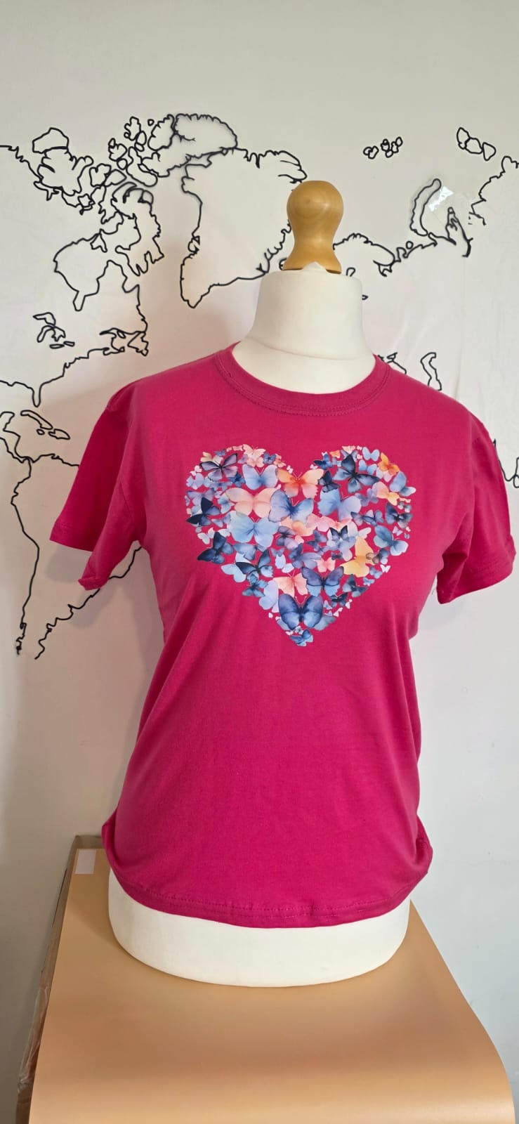 Printed t-shirt girls size 9-11 years