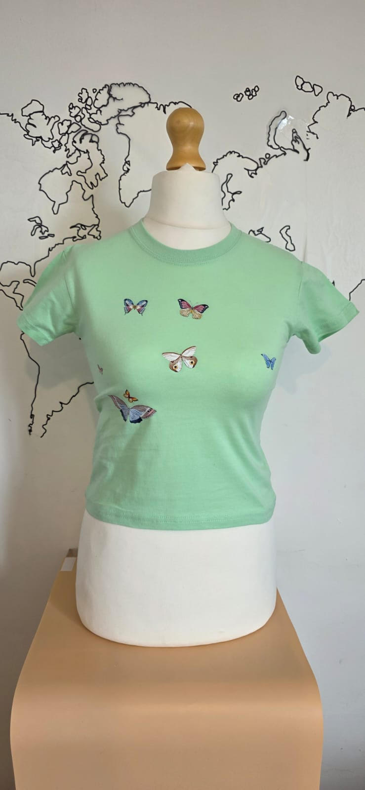 Printed t-shirt girls size 5-6 years