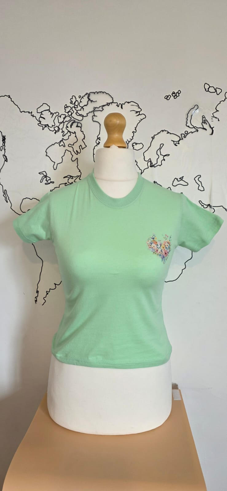 Printed t-shirt girls size 4-5 years