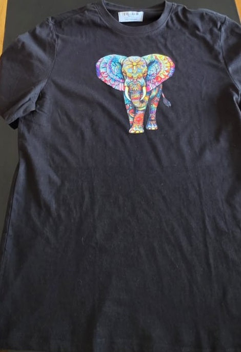 Men T-shirt size L