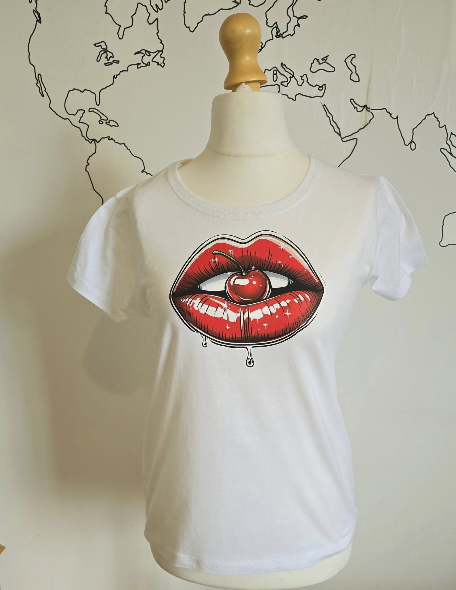 Printed t-shirt women size M