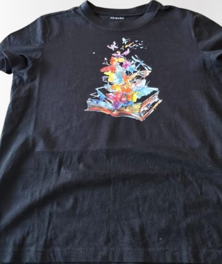 Women T-shirt size M